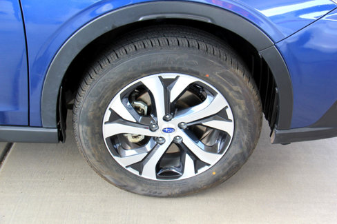 Used 2022 Subaru Outback Limited image 32
