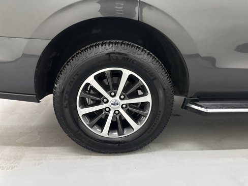 Used 2018 Ford Expedition XLT w/ Equipment Group 202A image 62