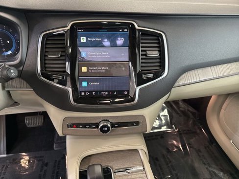 Certified 2023 Volvo XC90 B6 Plus w/ Protection Package Premier image 12