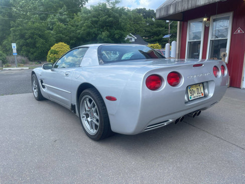 Used 2002 Chevrolet Corvette Z06 w/ Memory Pkg image 13