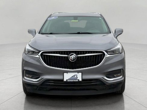 Used 2019 Buick Enclave Essence image 2