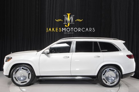 Used 2024 Mercedes-Benz Maybach GLS 600 image 2