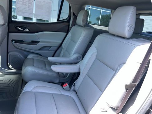 Used 2018 GMC Acadia SLT image 25