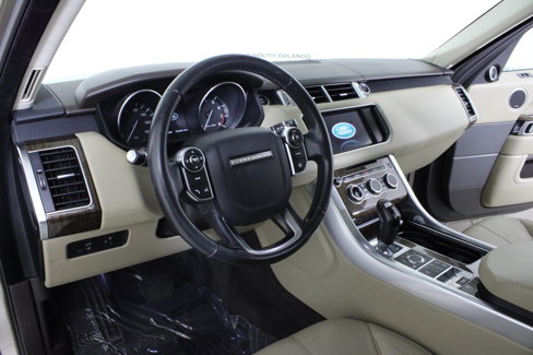 Used 2015 Land Rover Range Rover Sport HSE image 16
