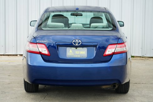 Used 2010 Toyota Camry image 42