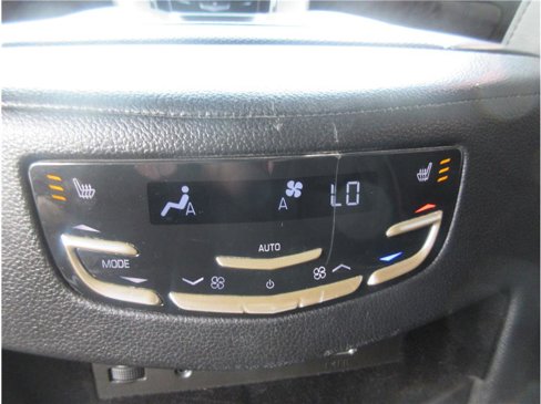 Used 2017 Cadillac Escalade Platinum image 28