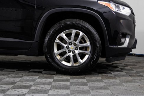 Used 2018 Chevrolet Traverse LT image 44
