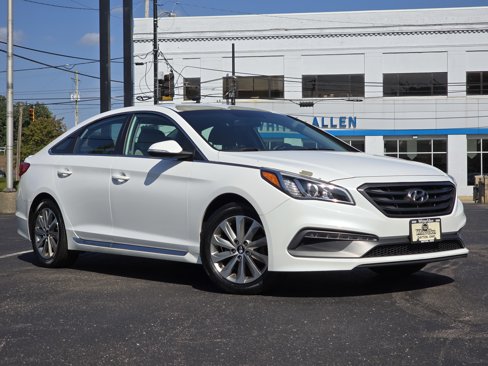 Used 2017 Hyundai Sonata Sport image 2