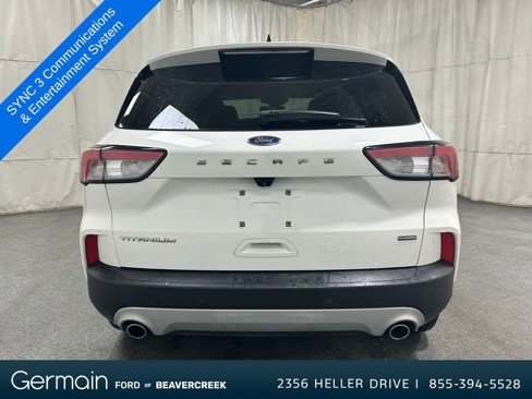 Used 2021 Ford Escape Titanium image 7