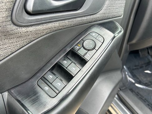 Used 2023 Nissan Rogue S image 35