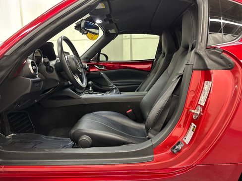 Used 2022 MAZDA MX-5 Miata RF Grand Touring image 9