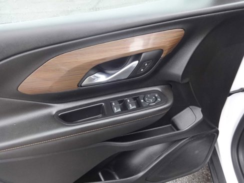 Used 2020 GMC Terrain SLE w/ LPO, Floor Liner Package image 12