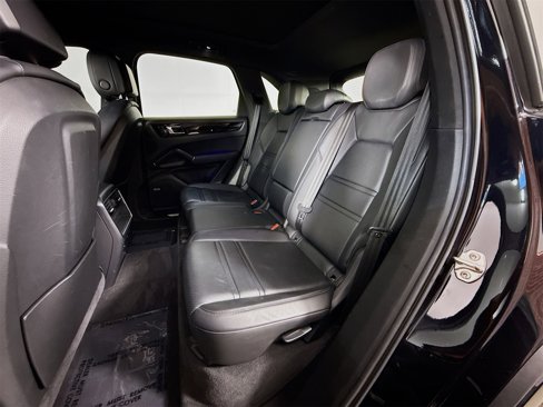 Certified 2019 Porsche Cayenne image 18