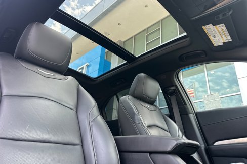 Used 2019 Cadillac XT4 Premium Luxury image 21