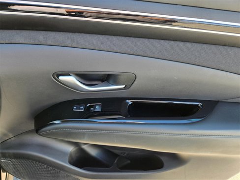 Used 2022 Hyundai Tucson Limited image 20