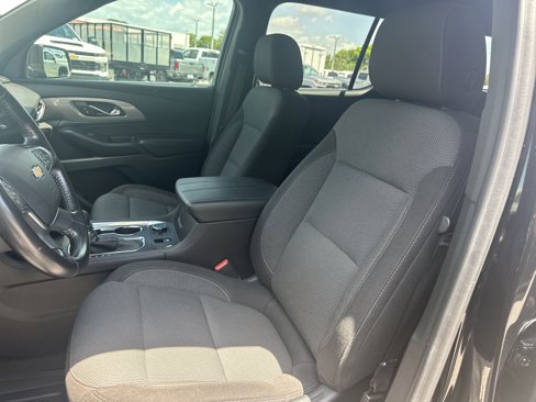 Used 2022 Chevrolet Traverse LT image 31