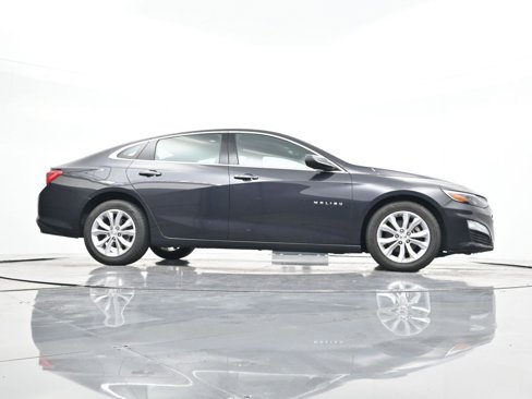 Used 2023 Chevrolet Malibu LT image 34
