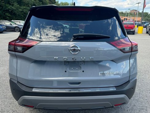 Used 2021 Nissan Rogue SL w/ Premium Package image 6