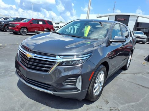 Certified 2022 Chevrolet Equinox LT image 1
