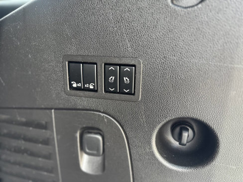 Used 2016 Chevrolet Tahoe LTZ image 15