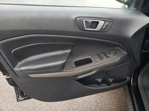 Used 2018 Ford EcoSport Titanium image 13