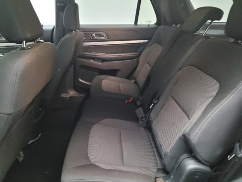 Used 2019 Ford Explorer XLT w/ Equipment Group 201A image 18