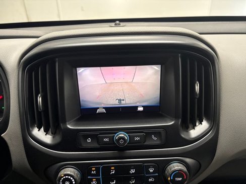 Used 2020 Chevrolet Colorado W/T w/ WT Convenience Package image 36