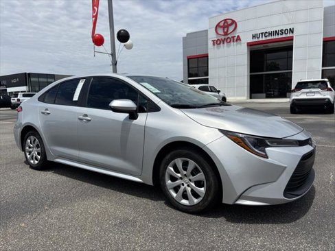 Certified 2024 Toyota Corolla LE image 1