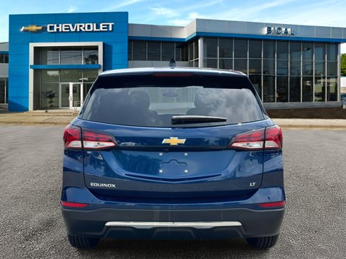 Used 2023 Chevrolet Equinox LT image 6
