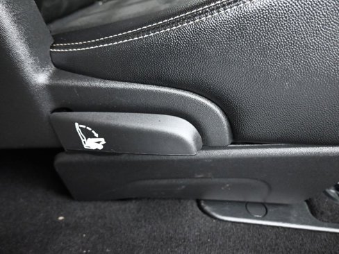 Used 2019 Dodge Grand Caravan SXT image 41