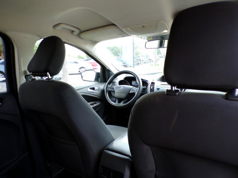 Used 2018 Ford Escape SE image 22