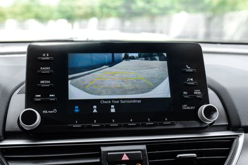 Used 2019 Honda Accord LX image 21