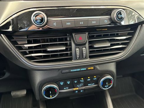 Used 2023 Ford Escape Active image 48