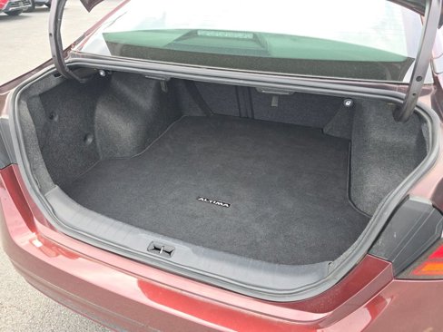 Used 2023 Nissan Altima 2.5 SV image 21