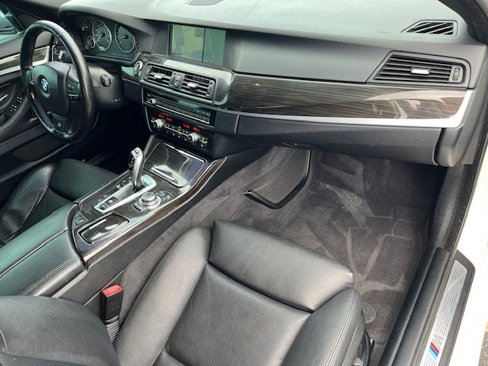Used 2012 BMW 535i xDrive Sedan image 17