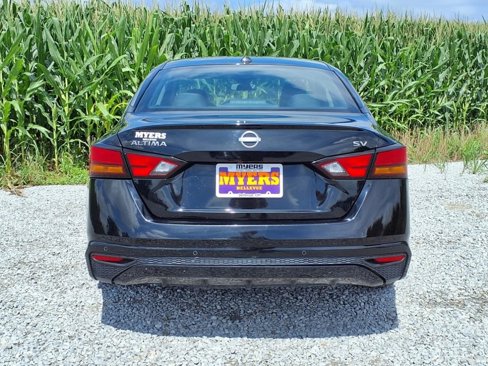 Used 2024 Nissan Altima 2.5 SV image 28