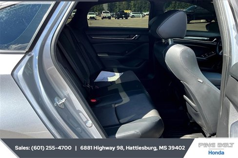 Used 2022 Honda Accord Sport image 3