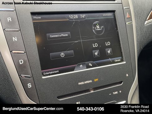 Used 2015 Lincoln MKZ w/ Equipment Group 101A Select image 21