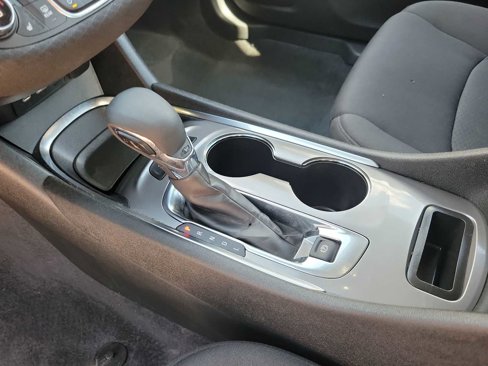 Used 2024 Chevrolet Malibu LT image 17