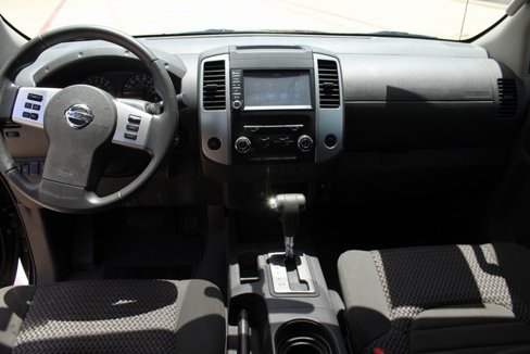 Used 2019 Nissan Frontier SV image 17