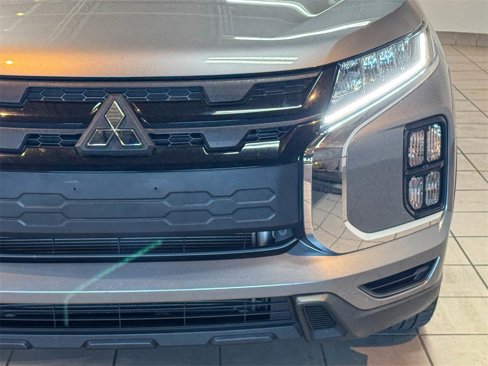 Used 2022 Mitsubishi Outlander Sport LE image 13