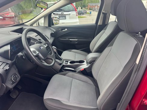 Used 2017 Ford C-MAX Energi SE w/ Cold Weather Package image 20
