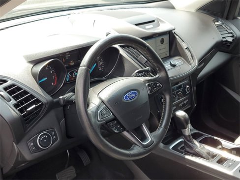 Used 2017 Ford Escape SE w/ Equipment Group 201A image 12
