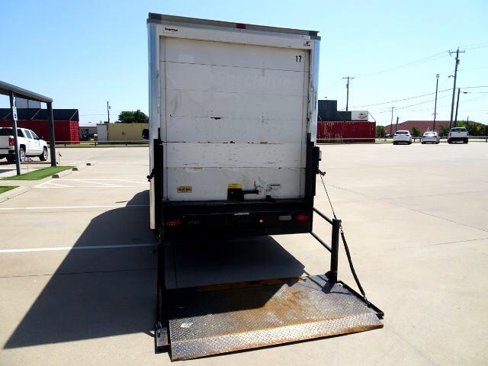 Used 2015 Chevrolet Express 3500 image 12