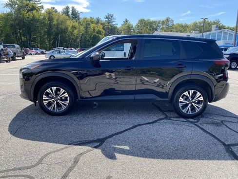 Used 2023 Nissan Rogue SV image 4