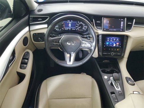 Used 2019 INFINITI QX50 Essential w/ Proassist Package image 16