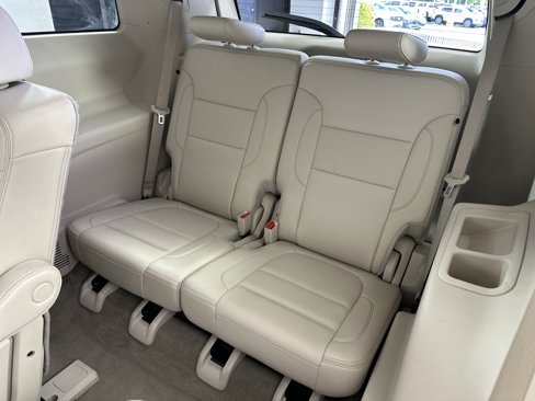 Used 2021 GMC Acadia Denali w/ Denali Ultimate Package image 8