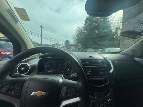 Used 2015 Chevrolet Trax LT w/ LT Plus Package image 30