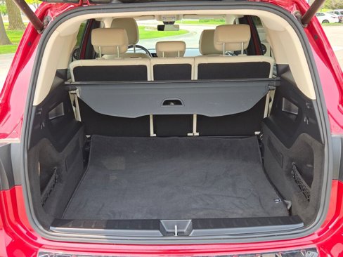 Used 2021 Mercedes-Benz GLB 250 w/ Premium Package image 18