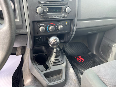 Used 2005 Dodge Dakota ST image 20